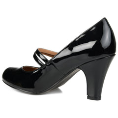 Journee Women's Windy Medium and Wide Width Pumps