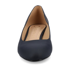 Journee Women's Saarii Wide Width Pumps