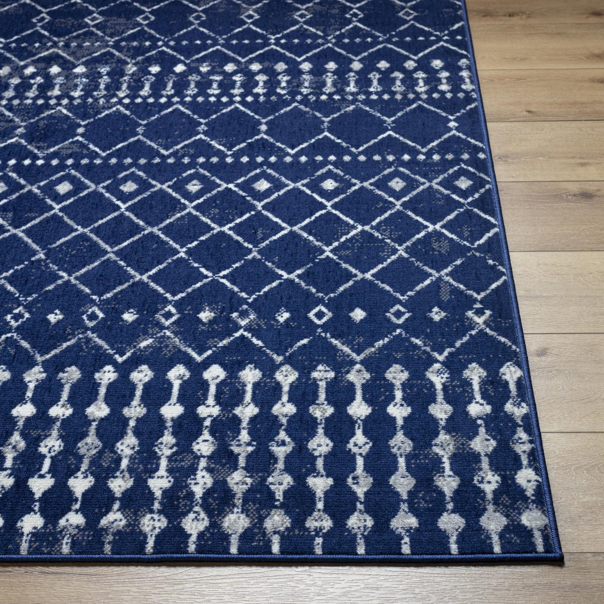 Livabliss Joel Mod Black/Ivory Ombre Geometric Striped Area Rug