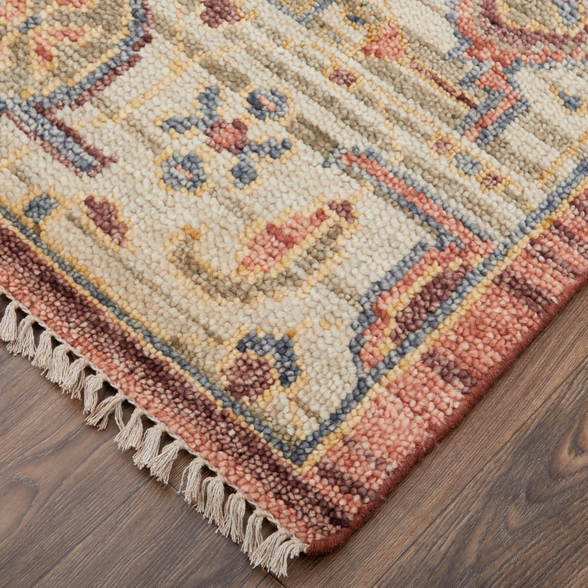 Grand Bazaar Foxboro Hand Knotted Medallion Transitional Area Rug